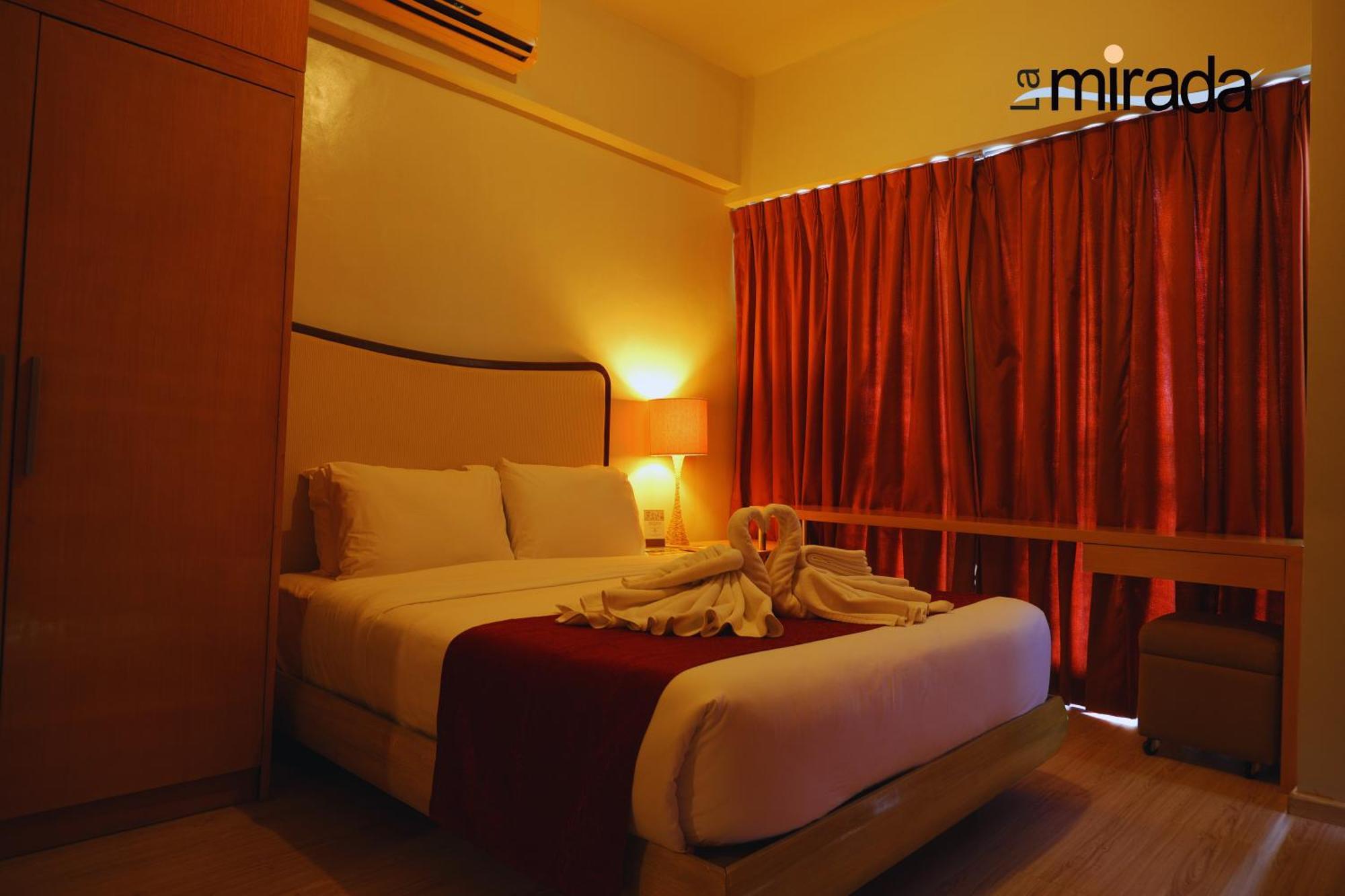 La Mirada Hotel Cebu Buitenkant foto