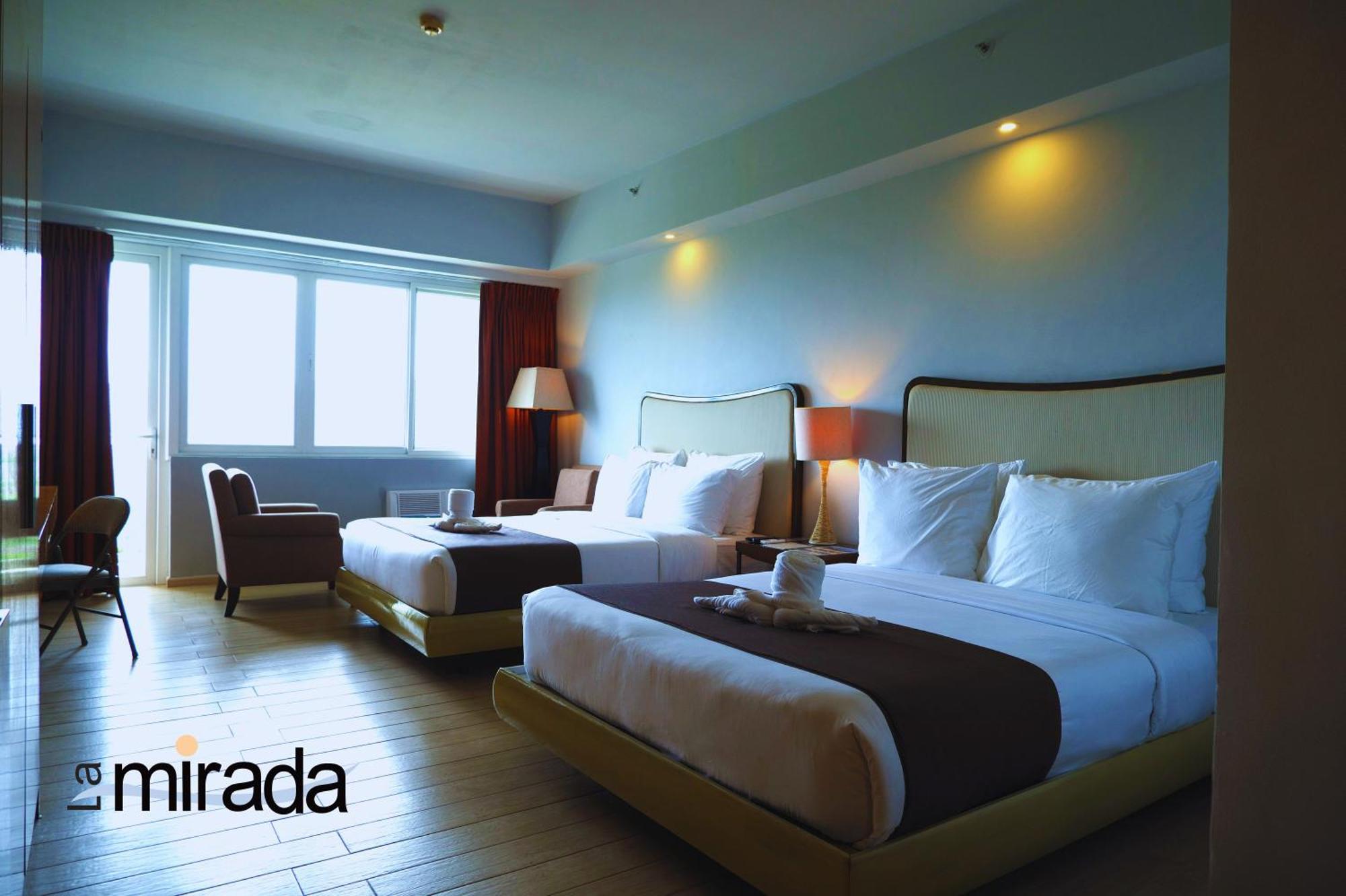 La Mirada Hotel Cebu Buitenkant foto