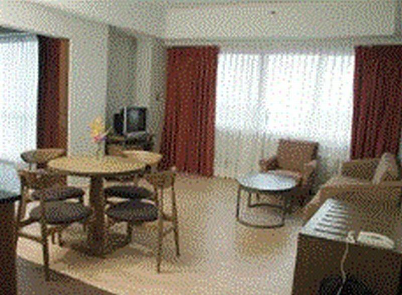 La Mirada Hotel Cebu Buitenkant foto