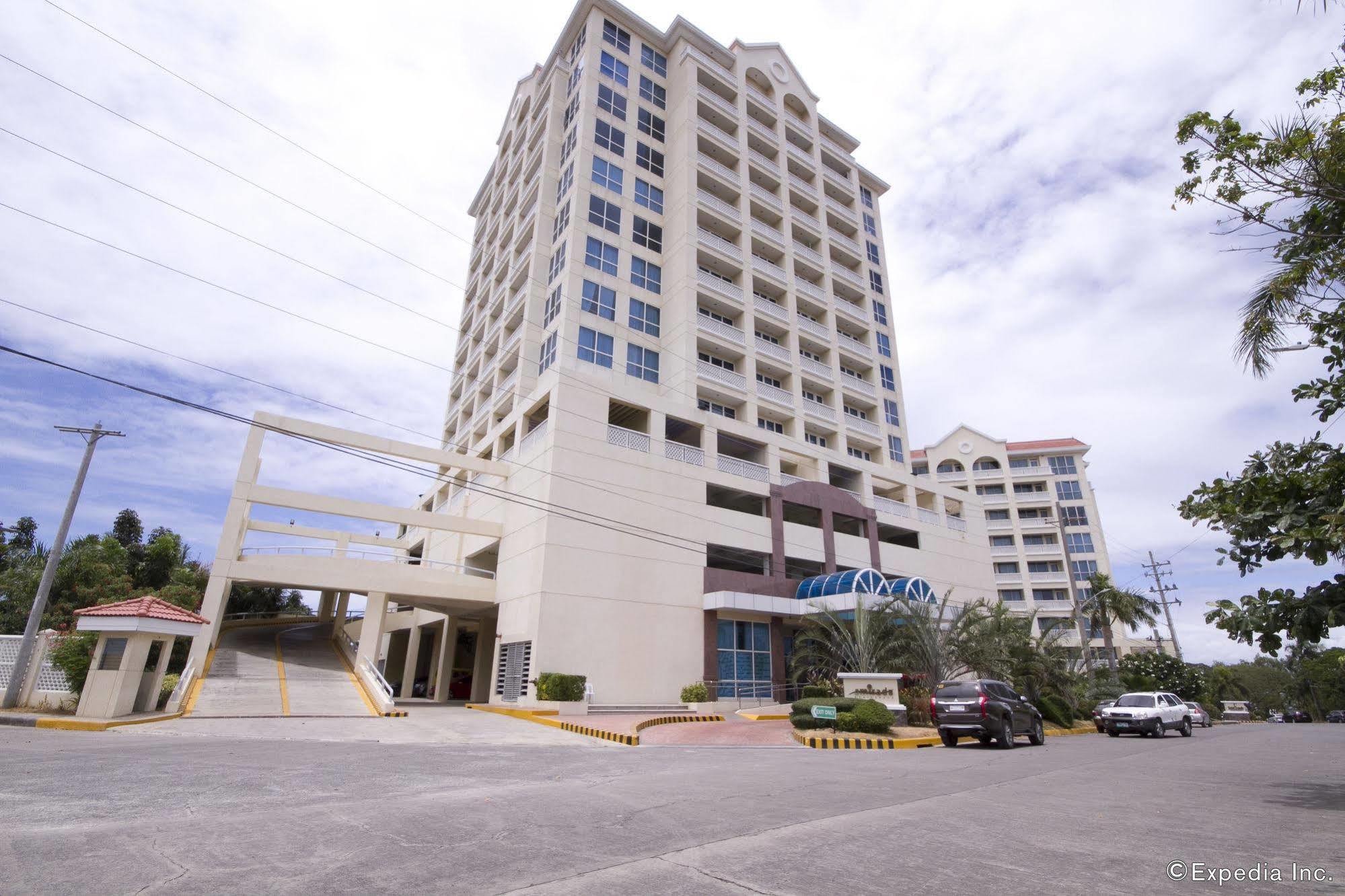 La Mirada Hotel Cebu Buitenkant foto